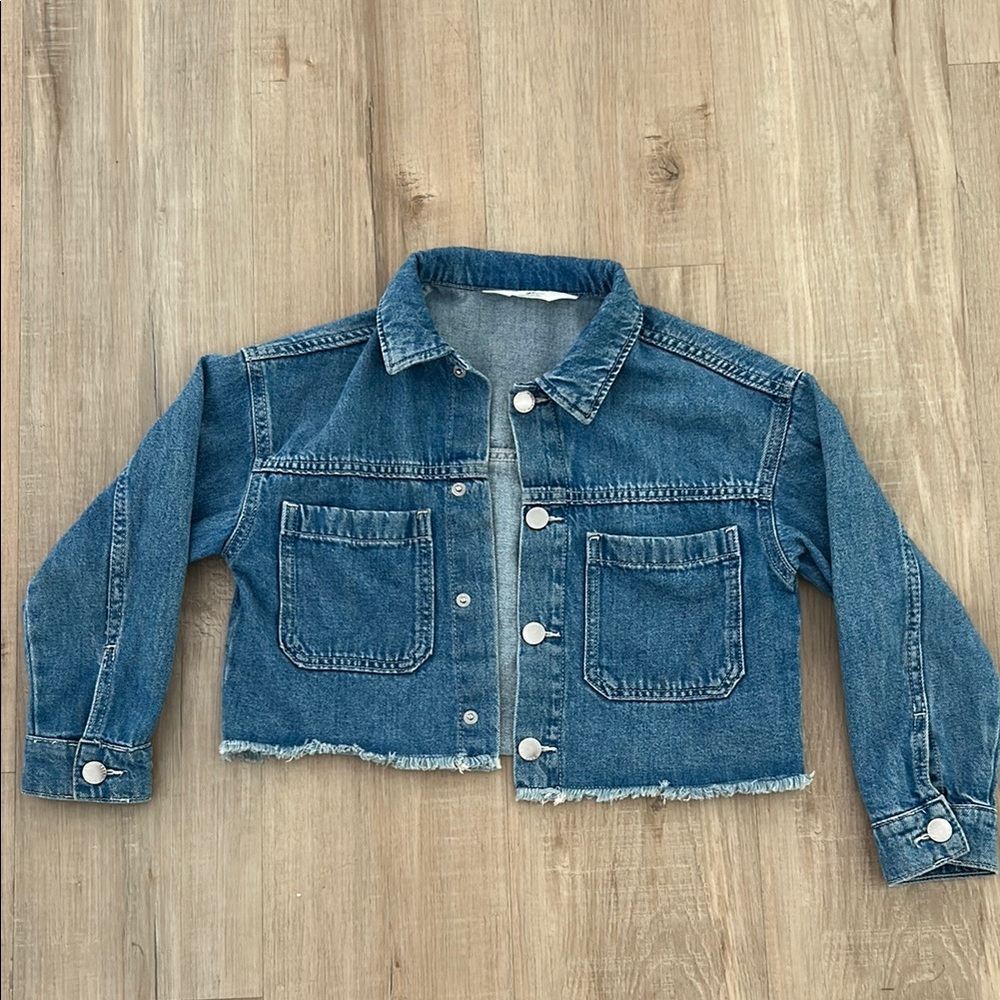 H&M Kids Cropped Frayed Hem Jean Jacket size 6X
